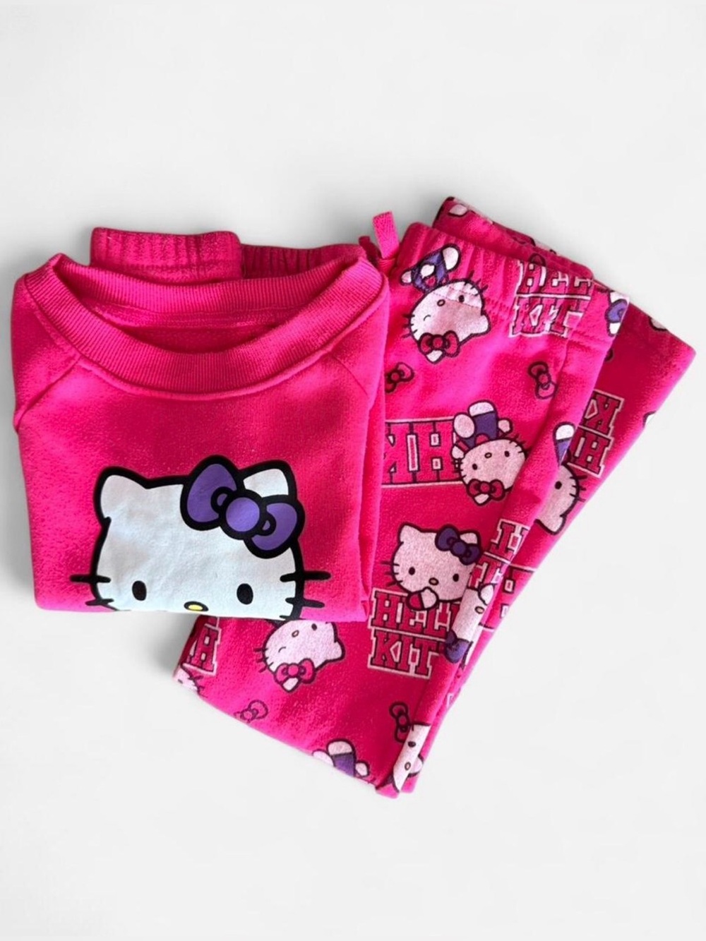 Hello Kitty Pajama Set